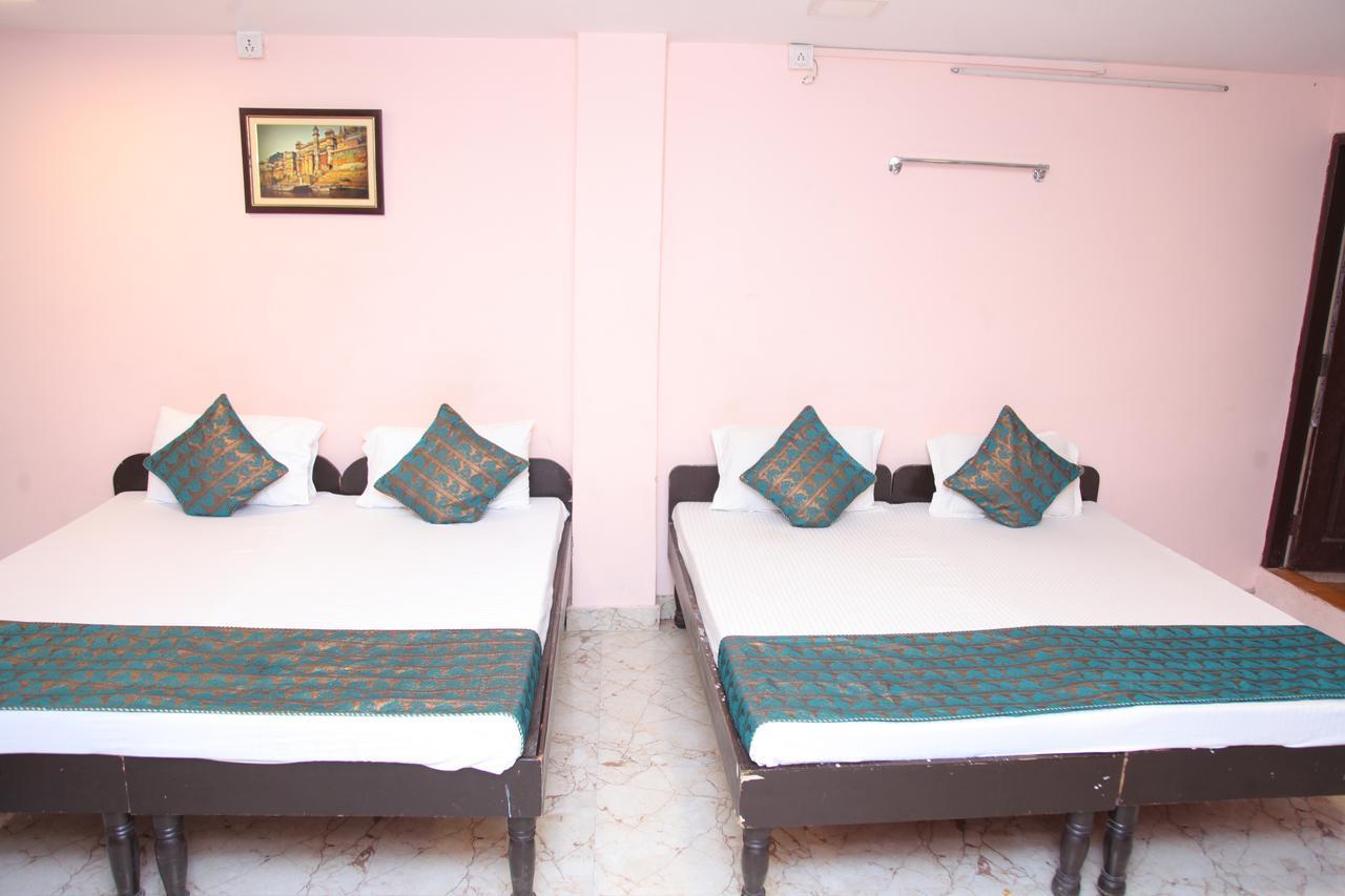Munaro Hotels & Resorts Varanasi Luaran gambar